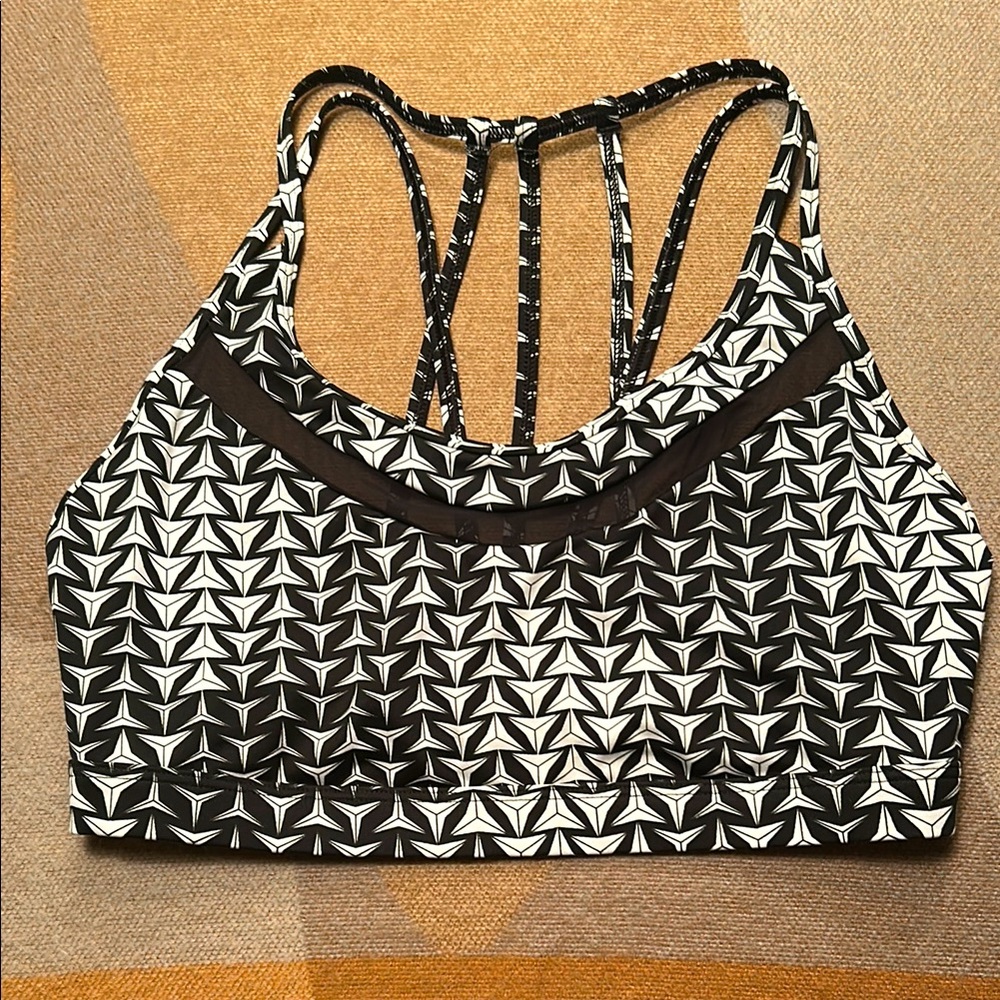 Victoria Secret Womens Geometric Black White Pront Mesh Strappy Sports Bra, M - Picture 2 of 8